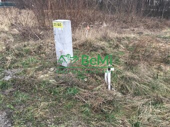 Pozemok Štitáre (800 m2) ,v slepej uličke pod lesom,všetky - 9