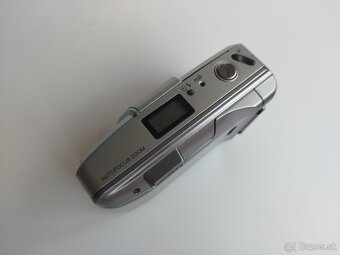 OLYMPUS SUPERZOOM 80S - 9
