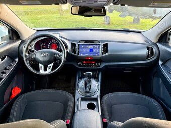 KIA SPORTAGE - 9