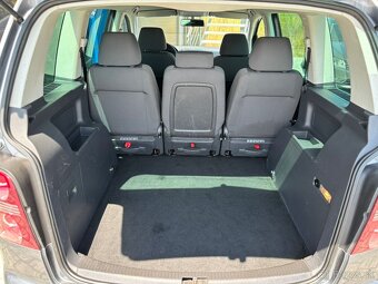 Volkswagen Touran 1.9 TDI DPF Highline 2007 266000km - 9