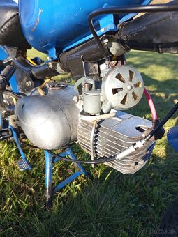 Stella z motorom pionier - 9