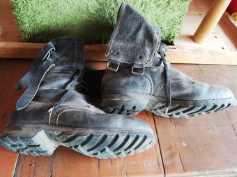 vojenské kanady vzor 1960 - 27 a 28 čiže 7 a 8 veľkosť - 9