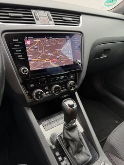 Škoda Octavia 110kW DSG 2020 Full-LED,Navi,Vyhrev - 9