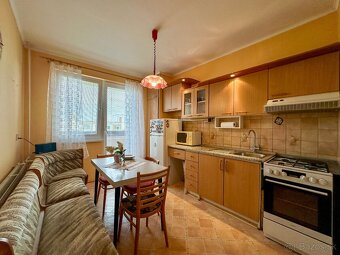 PREDAJ 2 izb. byt 60 m2 ul. Nová Kanianka okres Prievidza - 9