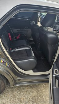 Chrysler 300c SRT8 6.1 V8 320kW - 9