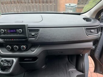 Renault Trafic 150dCi - 9
