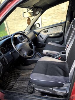 Nissan Almera - 9