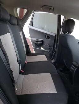 Predám Kia Ceed 1.4, r. v. 2010 - 9