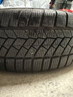 205/60 r 16 s plechovými diskami 5x114,3 et 50 - 9