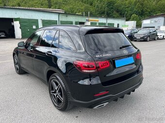 Mercedes-Benz GLC 220 D 4-Matic  AMG-Black Packet/ - 9