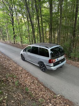 Volkswagen Sharan 1.9 TDI - 9
