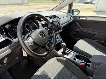Volkswagen Touran 2.0 TDI Lounge DSG - 9