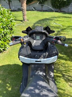 Suzuki Burgman AN 650 executive - 9