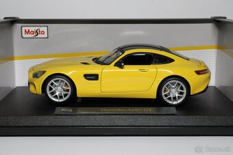 1:18 - Mercedes AMG GT - Maisto - 9
