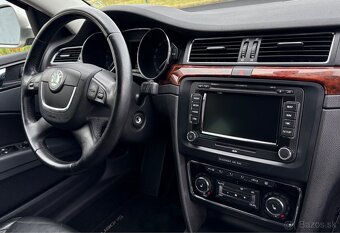 Škoda Superb Combi 2.0 TDI CR 170k Elegance - 9