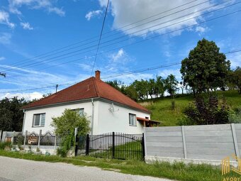 NA PREDAJ 3-IZB. ROD. DOM, POZEMOK 1.252m2, PRIETRŽ - 9