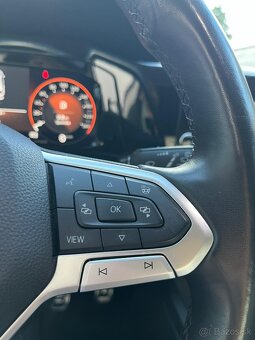 Predám Volkswagen Golf 8 Variant 2,0TDI - 9