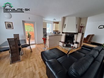 Rekreačný dom s celoročným užívaním s množstvom benefitov v - 9