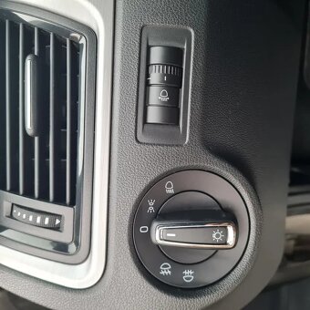 Škoda Rapid 1.2 TSi 77000km Ambition - 9