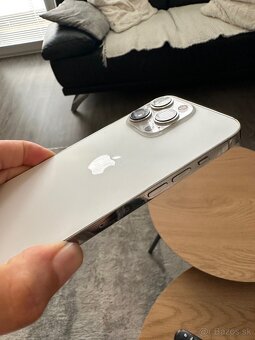 iPhone 13 pro white (rozbitý displej) - 9