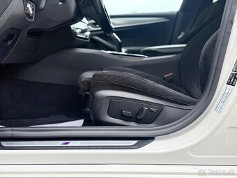 BMW 530d xDrive M Sport sedan - 9