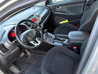 Kia Sportage 2.0 Crdi  4x4 100kw automat - 9