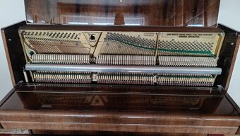 Pianíno August Förster - 9