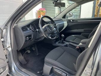 Skoda Superb 1.4 TSI 92kw Ambiente - 9