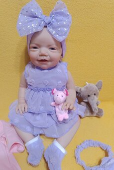 Realistická bábika Agátka - 9