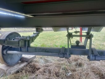 Vyklapacia vlečka - 9