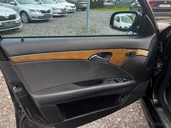 Predám Mercedes e350 - 9