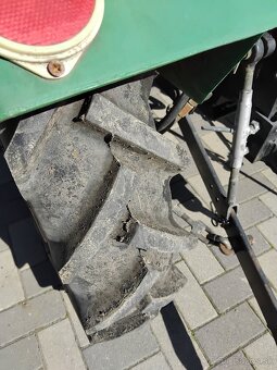 Traktor UTB 200 DT 4x4 - 9