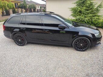 škoda Octavia Combi RS 4x4 DSG6 - 9