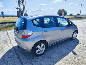 Honda Jazz 1.4 Comfort - 9