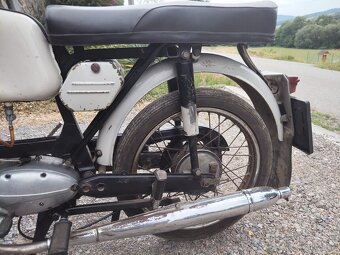 Jawa 50 typ 23A s TP a EČ - 9
