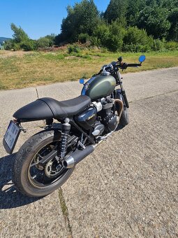 Triumph Street Cup 900 - 9