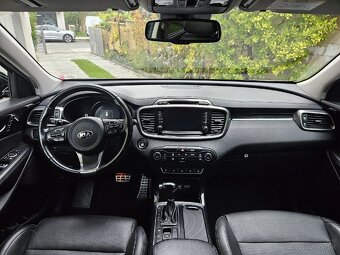 Predám Kia Sorento 2.2 CRDi VGT 4WD - 9