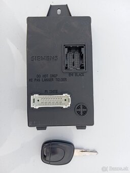 riadiaca jednotka centralu s kľúčom Renault Thália rok 2011 - 9