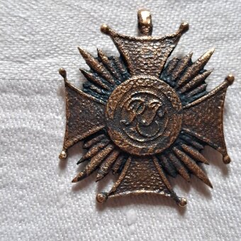 Vojenský kalendár poľskej armády 1939+kríž za zásluhy - 9