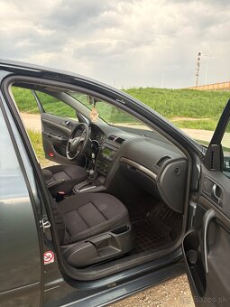 Škoda Octavia 1.9 TDI Elegance DSG 6-st. Automat - 9