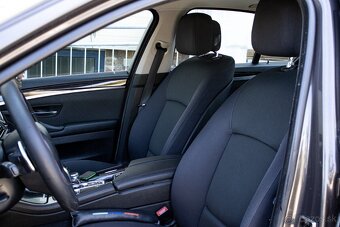 BMW rad 5 BMW 520d F10 / AT - 9