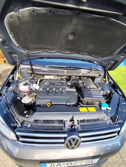 Volkswagen Touran - 9
