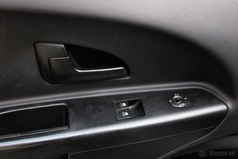 Kia Cee´d SW 1.4 CVVT 16V LX - 9