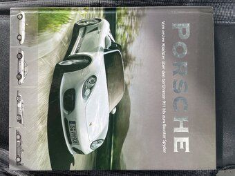 Porsche - 9