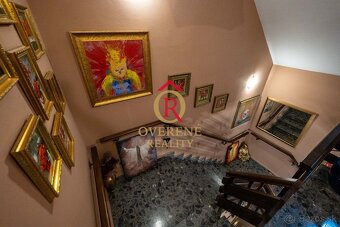 Exkluzívne na predaj zabehnutý penzión s dvojpodlažným bytom - 9