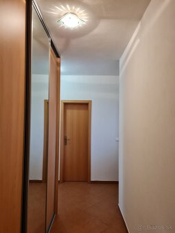 Prenájom 2 izbový byt Bratislava Karlova Ves - 9
