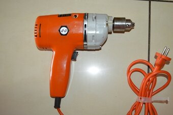 predam - originalna suprava Black and Decker - 9