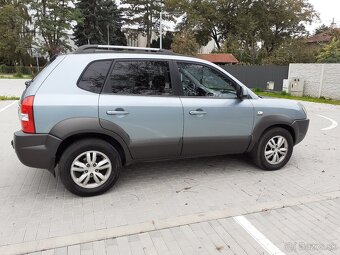 Hyundai Tuscon 2.0 crdi 83kw - 9