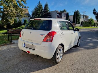 SUZUKI Swift 1.3 68kw - 9