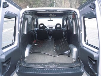 Opel Combo 1,3Cdti 128390km odpočet DPH - 9